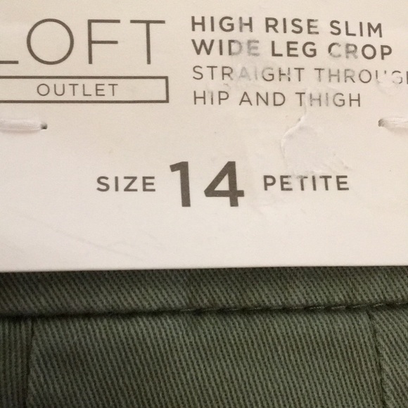 NWT Loft Outlet High Rise Slim Fit Olive Green Wide Leg Crop Pants Petite - Picture 8 of 8